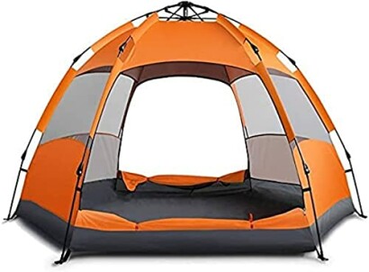 Orange Zelt mit offenem Eingang