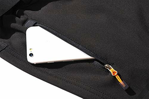 Weißes Smartphone in schwarzer Reißverschlusstasche.